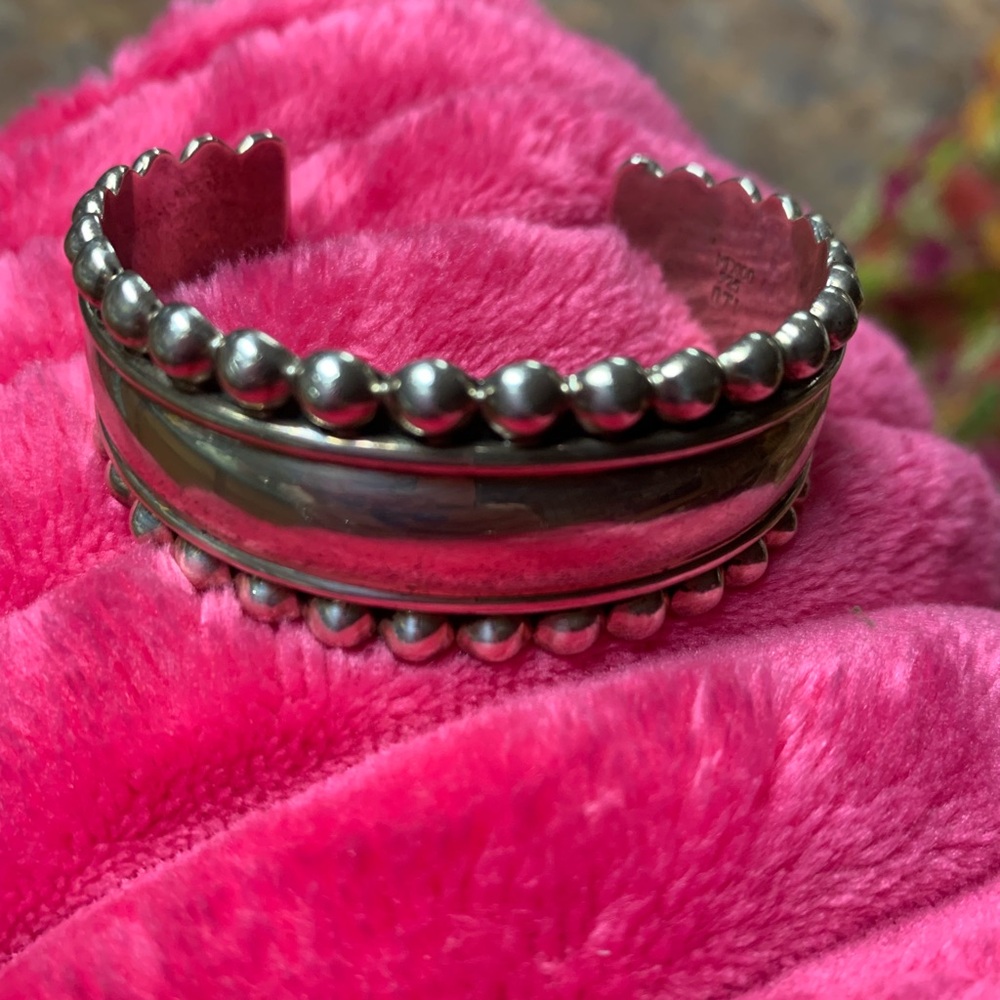 Sterling Vintage stamped 925 Cuff bracelet - Picture 8 of 10